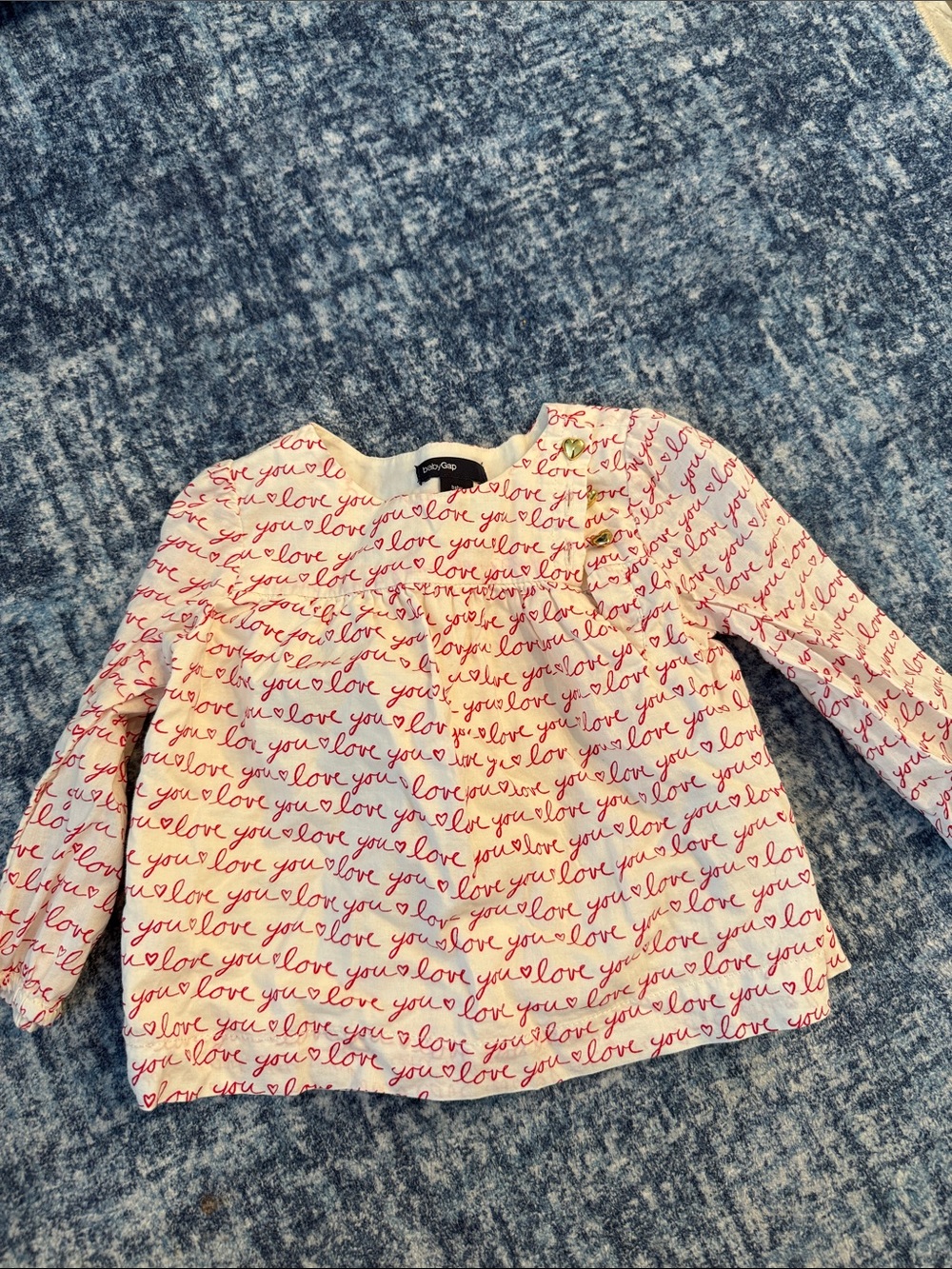 GAP White Long-Sleeve Tee with Pink 'love' Script